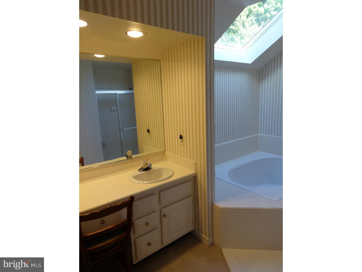 462 Inveraray Villanova, PA 19085 - Photo 12 of 20