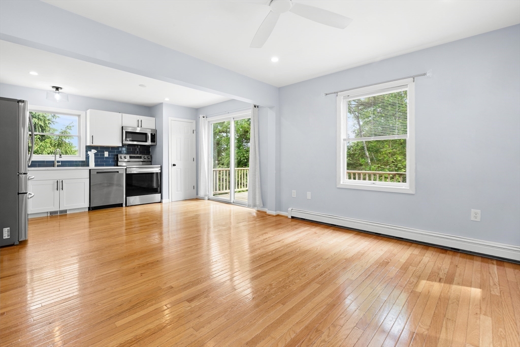 6 Kent Road Gloucester, MA 01930 - Photo 9 of 39