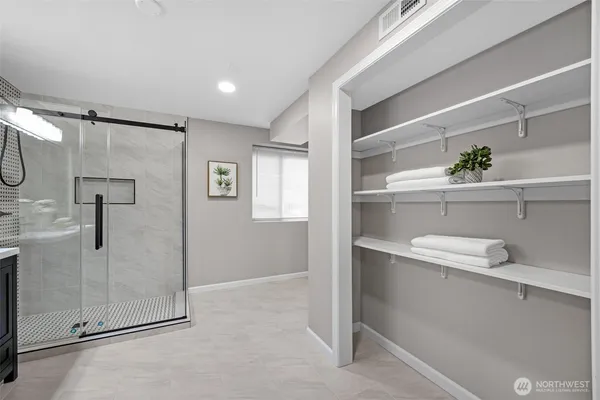 $1,169,000 | 23619 5th Avenue West, Bothell, WA 98021