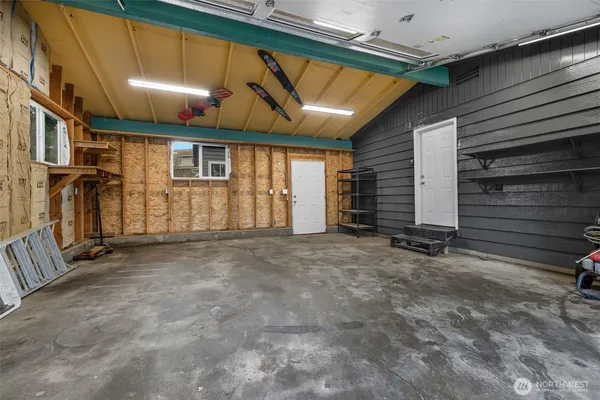 $1,169,000 | 23619 5th Avenue West, Bothell, WA 98021