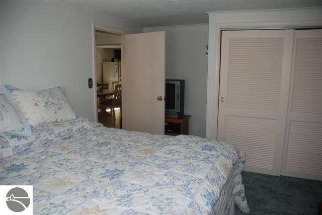 1805 North Marshall Road Beulah, MI 49617 - Photo 15 of 23 1739312-14.JPG