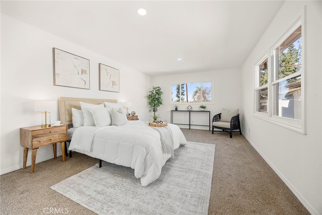 719 South Walnut Avenue Brea, CA 92821 - Photo 8 of 31 Primary Room