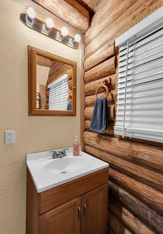 $275,000 | 302 Center Street, Lorena, TX 76655