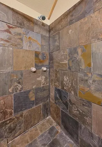 $275,000 | 302 Center Street, Lorena, TX 76655