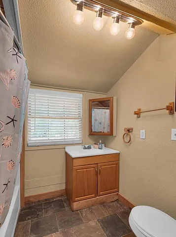 $275,000 | 302 Center Street, Lorena, TX 76655