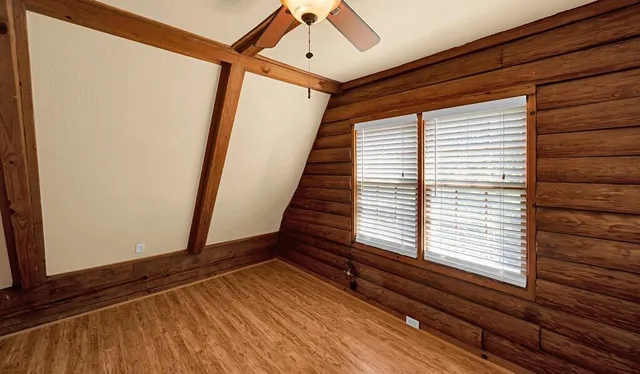 $275,000 | 302 Center Street, Lorena, TX 76655