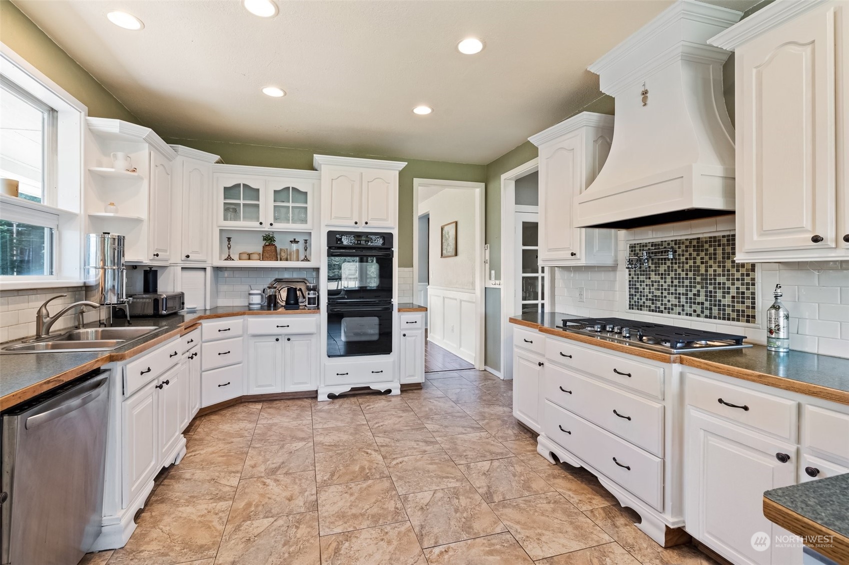 448 Independence Road Rochester, WA 98579 - Photo 13 of 40