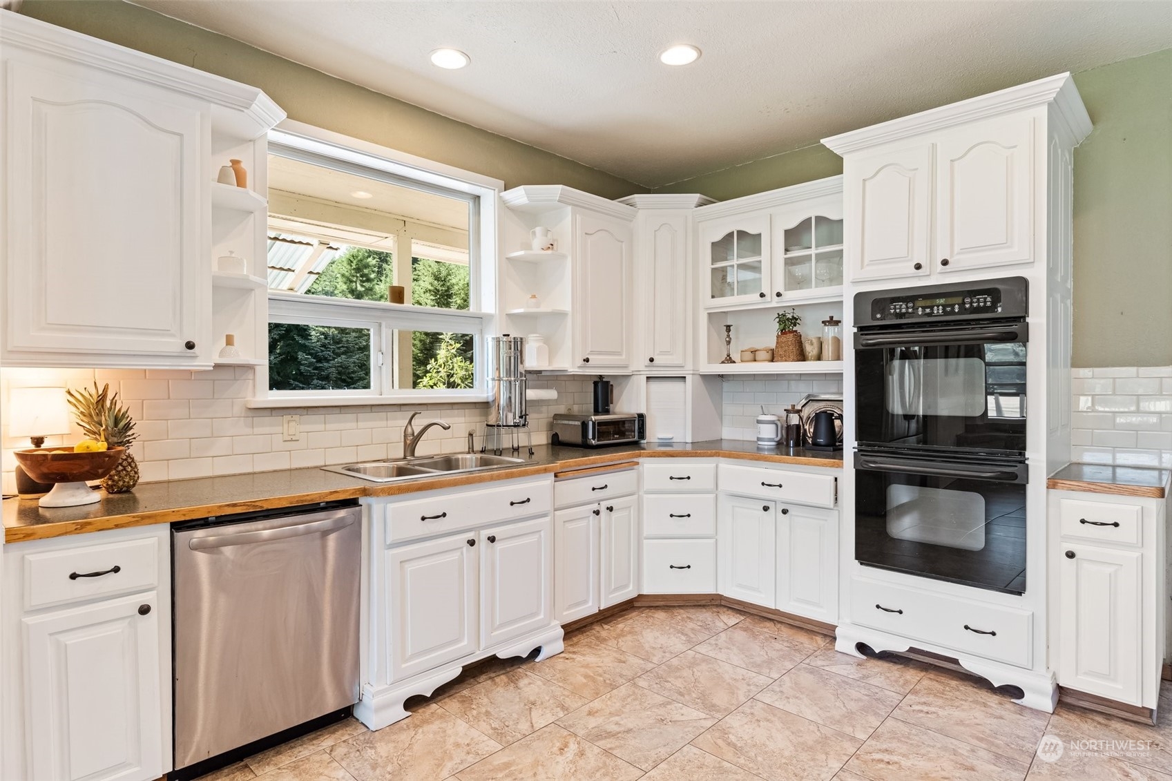 448 Independence Road Rochester, WA 98579 - Photo 14 of 40