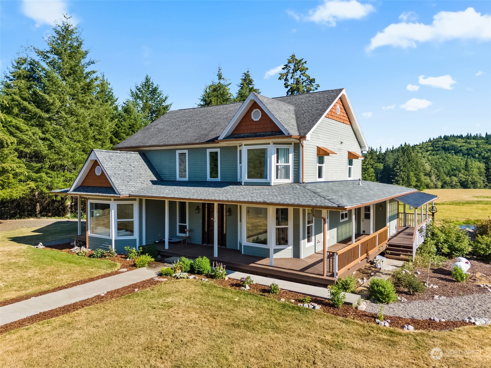448 Independence Road Rochester, WA 98579 - Photo 3 of 40