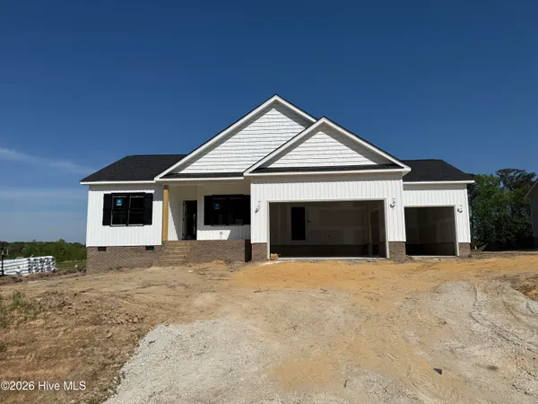 $359,900 | 144 Tee Drive, Selma, NC 27576