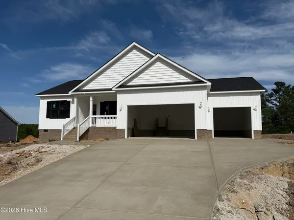 $359,900 | 144 Tee Drive, Selma, NC 27576