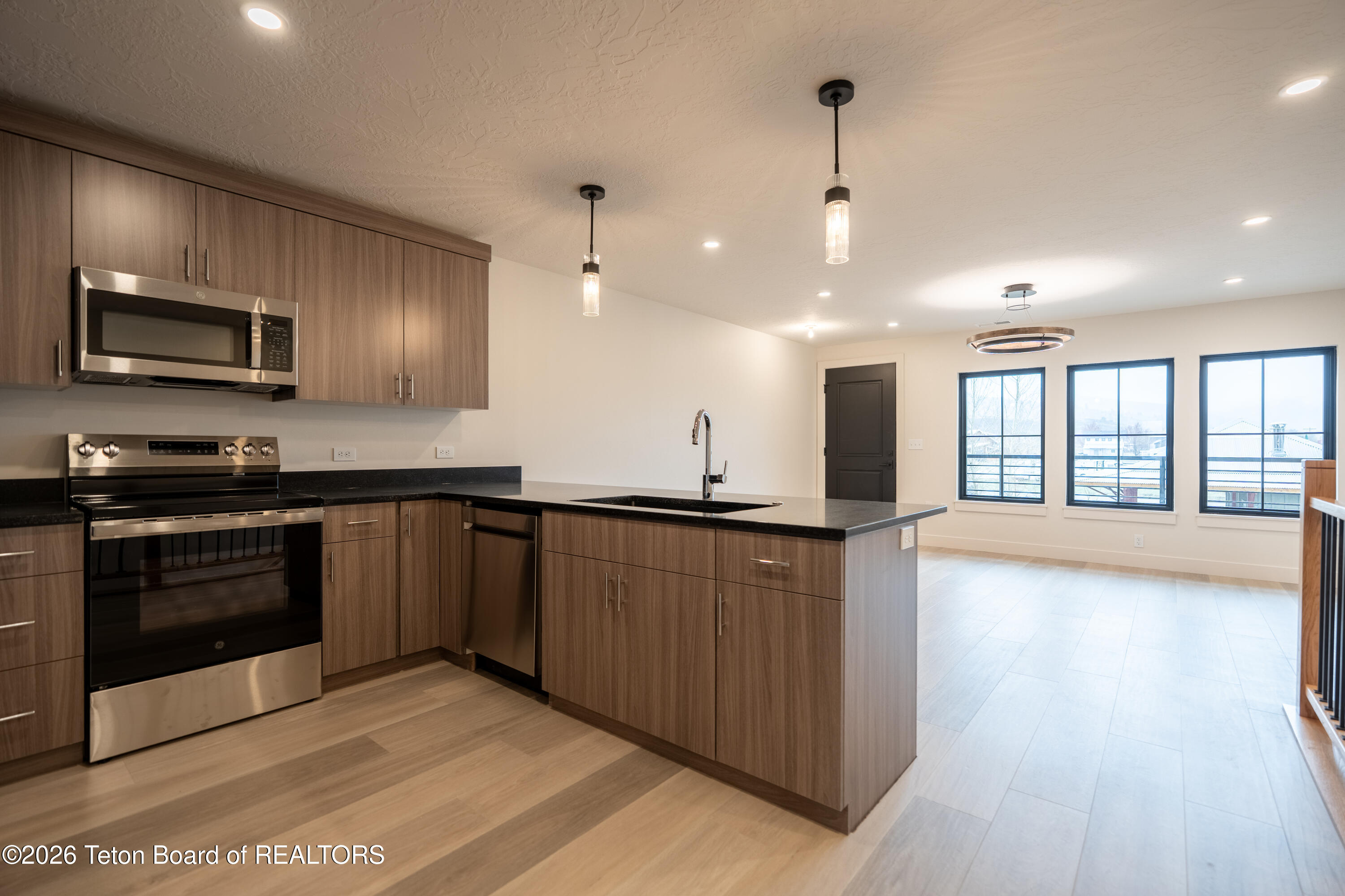 9102 Village Way, Unit 104 Victor, ID 83455 - Photo 11 of 73 DSC03444-HDR