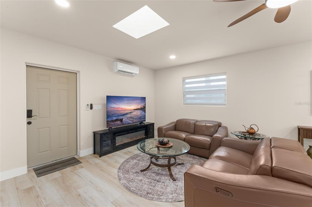 5028 Autumn Ridge Lane Windermere, FL 34786 - Photo 6 of 26 Gallery Image 6