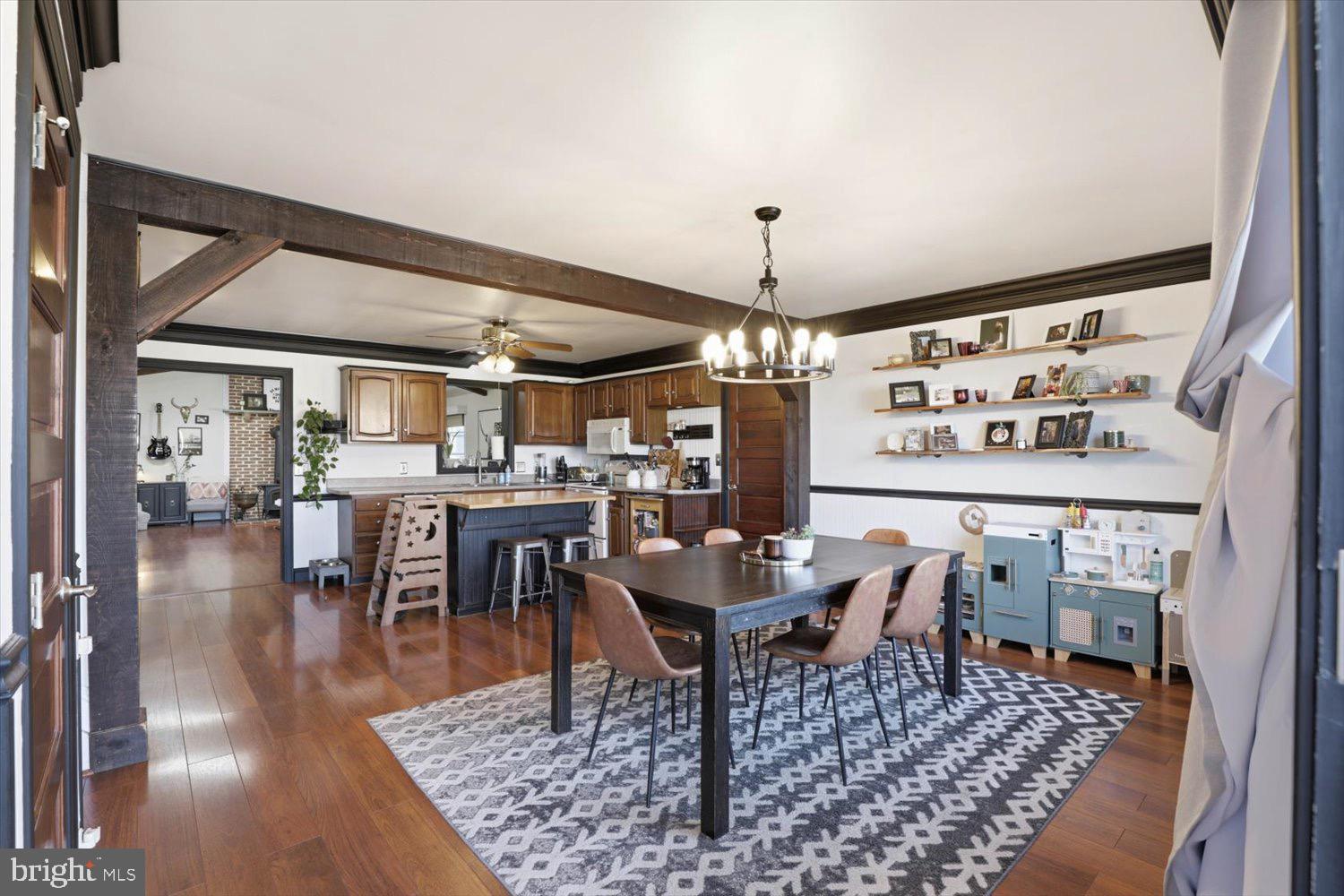 1424 East Newport Road Lititz, PA 17543 - Photo 6 of 26