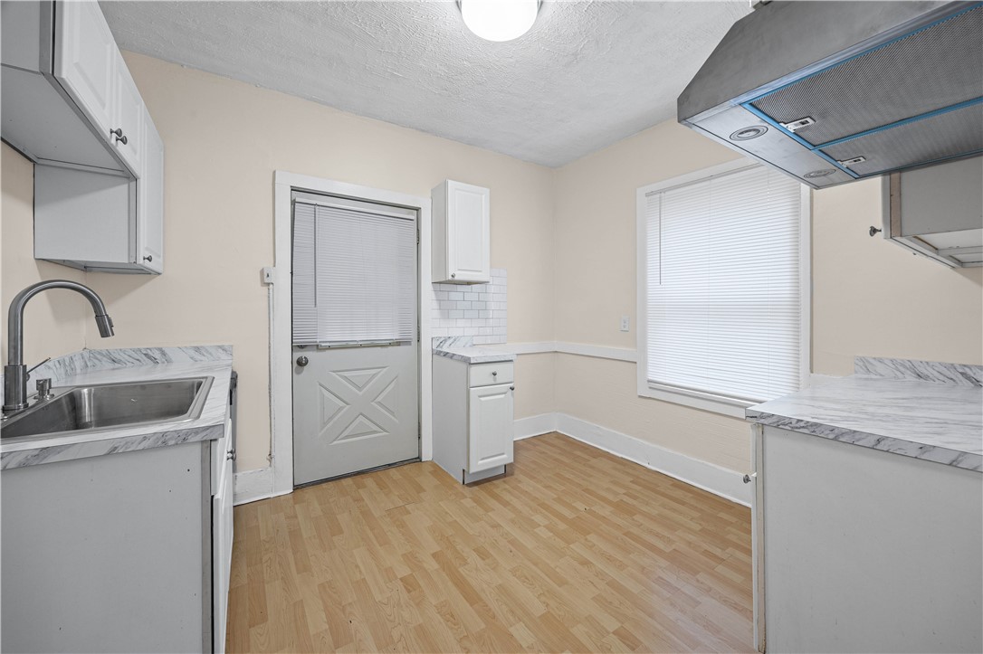 827 Garson Avenue Rochester, NY 14609 - Photo 7 of 40 Unit #1 | Updated Kitchen
