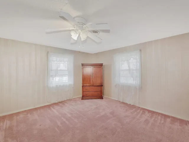 $250,000 | 2900 Syler Drive, Hutchinson, KS 67502