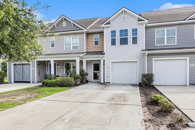 $209,900 | 1038 Tee Shot Drive, Unit 1038, Conway, SC 29526