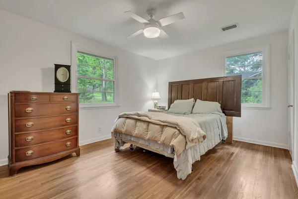 $599,999 | 1008 Downey Drive, Nashville, TN 37205