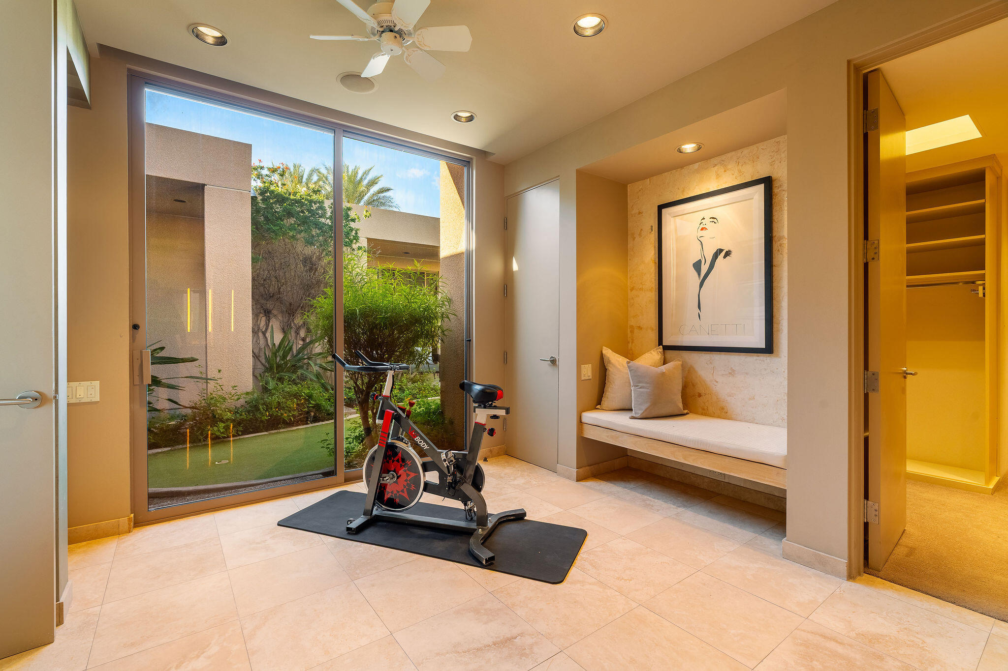29 Grande View Court Rancho Mirage, CA 92270 - Photo 22 of 55 Primary Suite