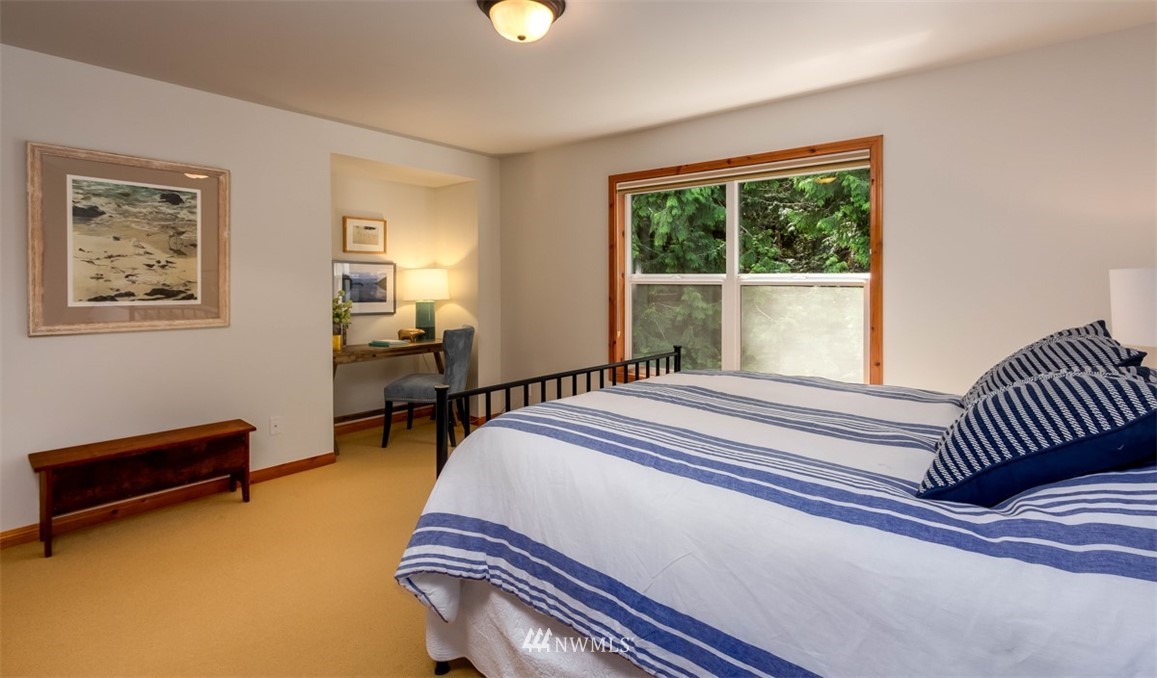 6443 Haley Loop Road Northeast Bainbridge Island, WA 98110 - Photo 20 of 25