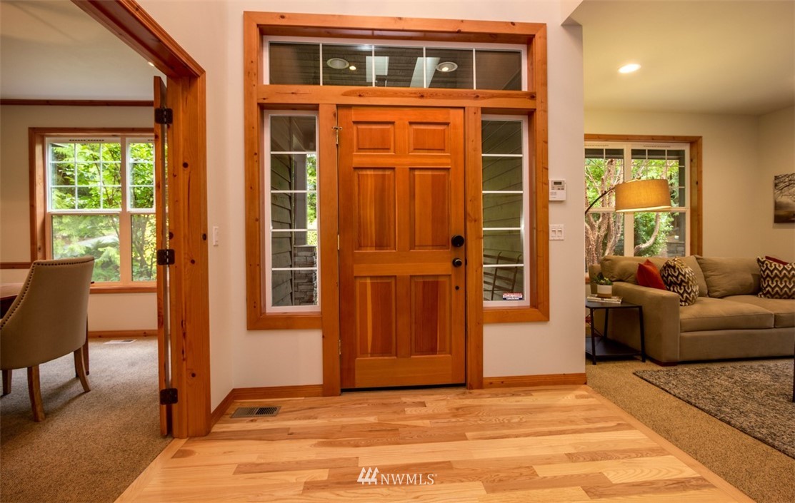 6443 Haley Loop Road Northeast Bainbridge Island, WA 98110 - Photo 4 of 25