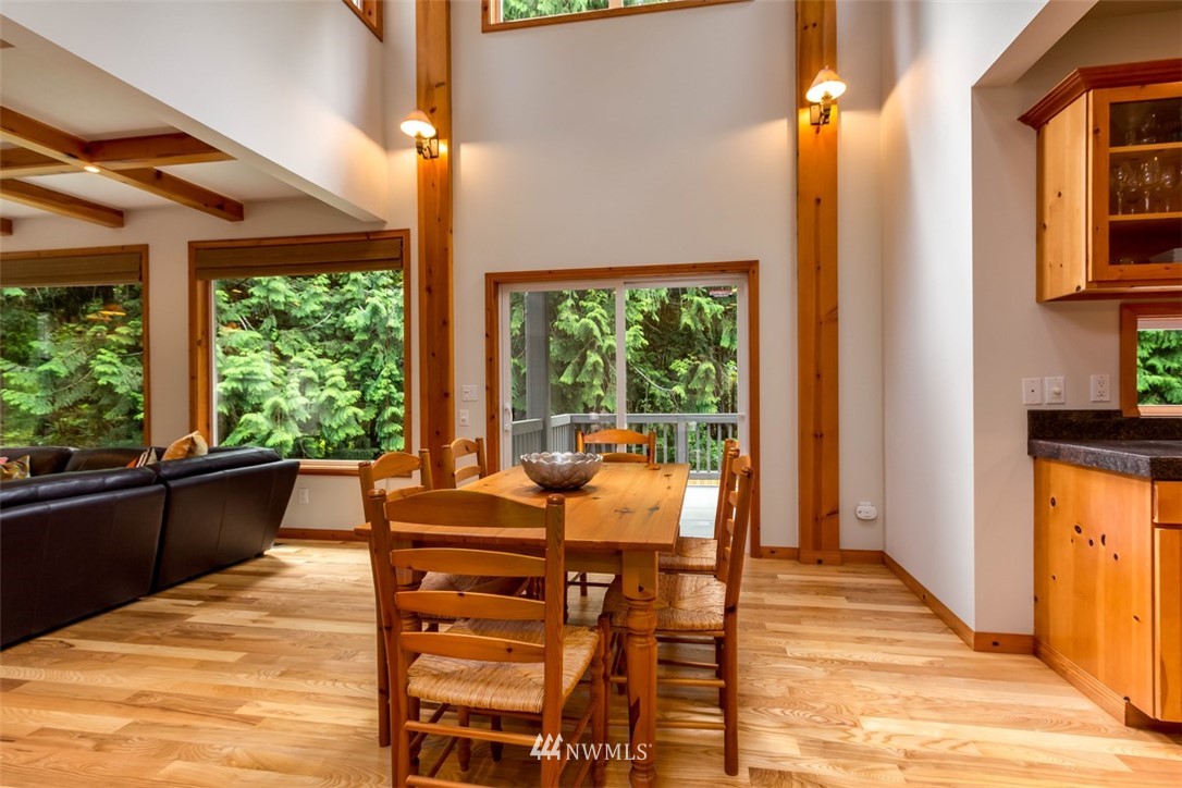 6443 Haley Loop Road Northeast Bainbridge Island, WA 98110 - Photo 7 of 25