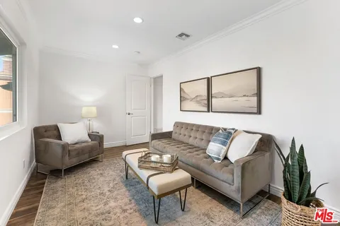 $1,750,000 | 3831 St Johnswood Drive, Woodland Hills, CA 91364