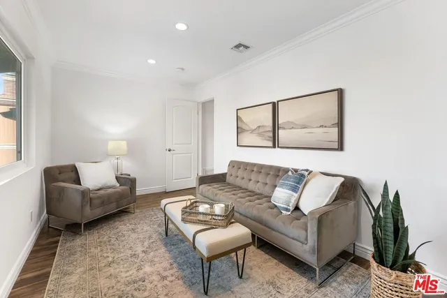 $1,750,000 | 3831 St Johnswood Drive, Woodland Hills, CA 91364