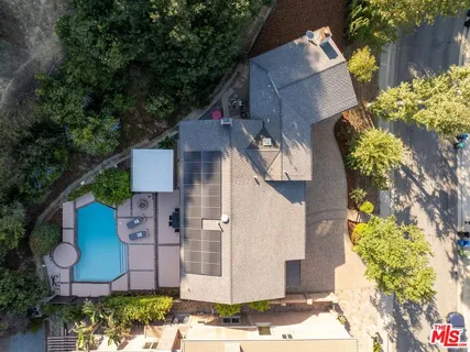 $1,750,000 | 3831 St Johnswood Drive, Woodland Hills, CA 91364