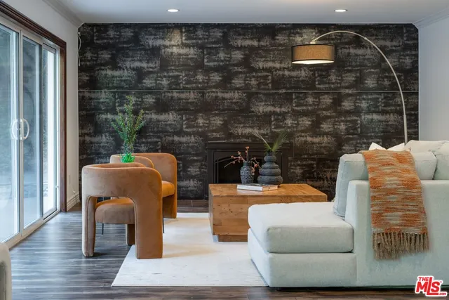 $1,750,000 | 3831 St Johnswood Drive, Woodland Hills, CA 91364