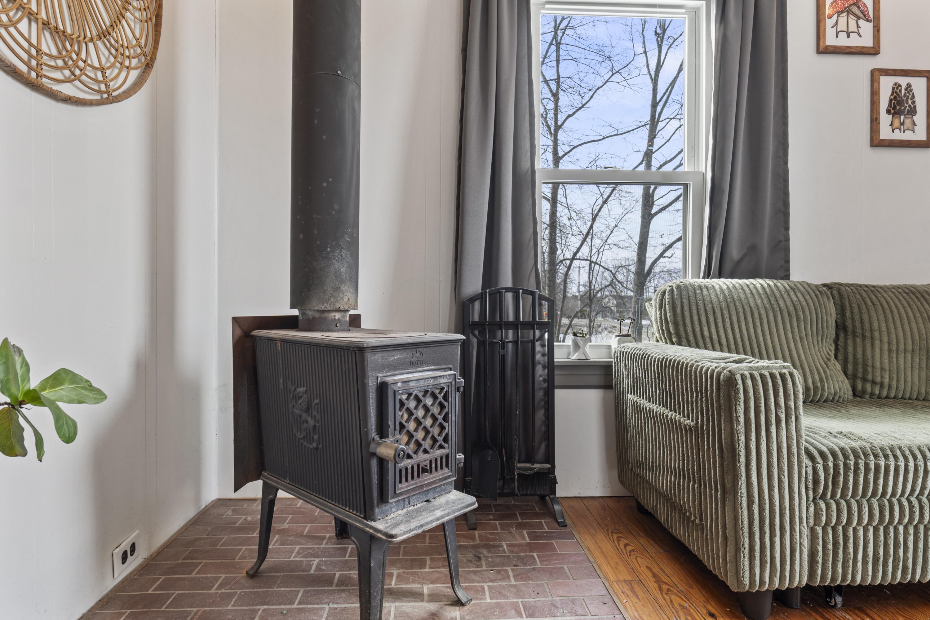 202 River Road Orrington, ME 04474 - Photo 7 of 59 202 River Rd_107