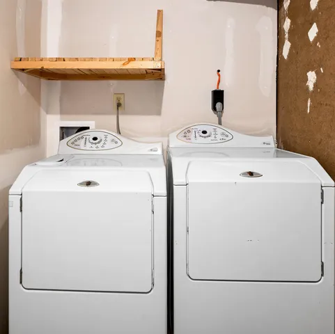 $1,776 | 62-xx Petre Street, Duluth, MN 55807