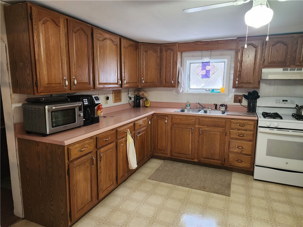 6683 Rayrene Drive Elbridge, NY 13080 - Photo 7 of 20