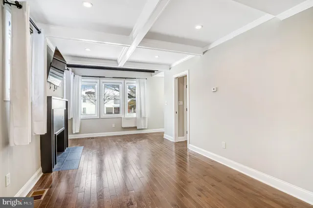 $4,100 | 6219 Piney Branch Road Northwest, Washington, DC 20011