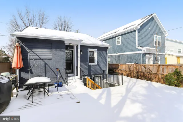 $4,100 | 6219 Piney Branch Road Northwest, Washington, DC 20011