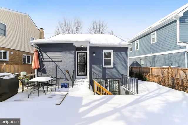 $4,100 | 6219 Piney Branch Road Northwest, Washington, DC 20011