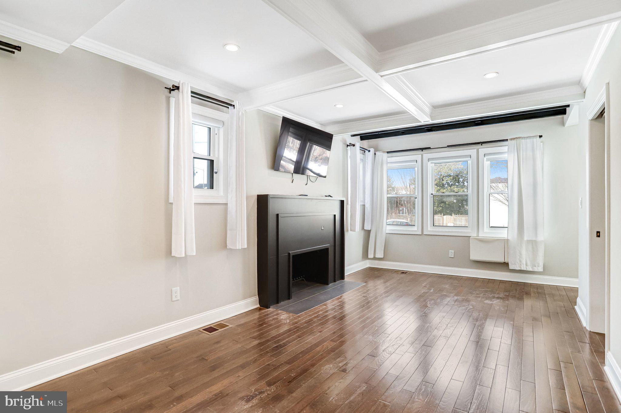 6219 Piney Branch Road Northwest Washington, DC 20011 - Photo 9 of 55