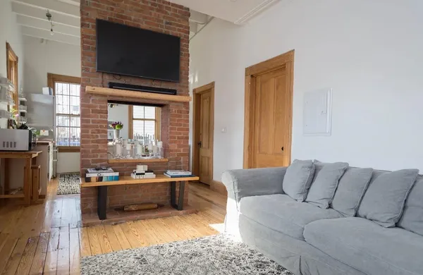 $3,231 | 1901 Palisade Avenue, Unit 2, Union City, NJ 07087