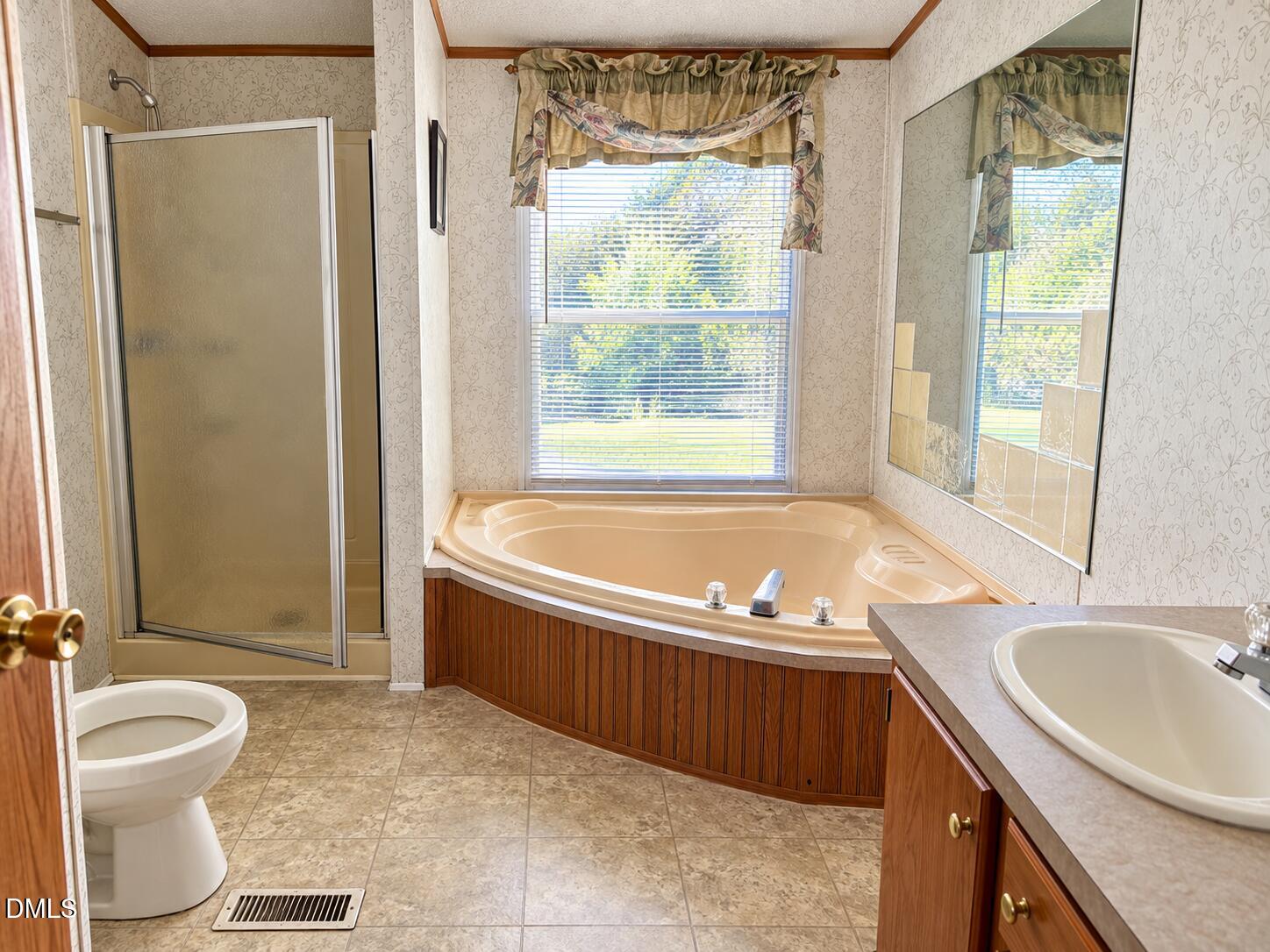 308 Blacks Road Macon, NC 27551 - Photo 2 of 11 39E86DBE-0BEA-4A7D-8C04-BC020E46DA48