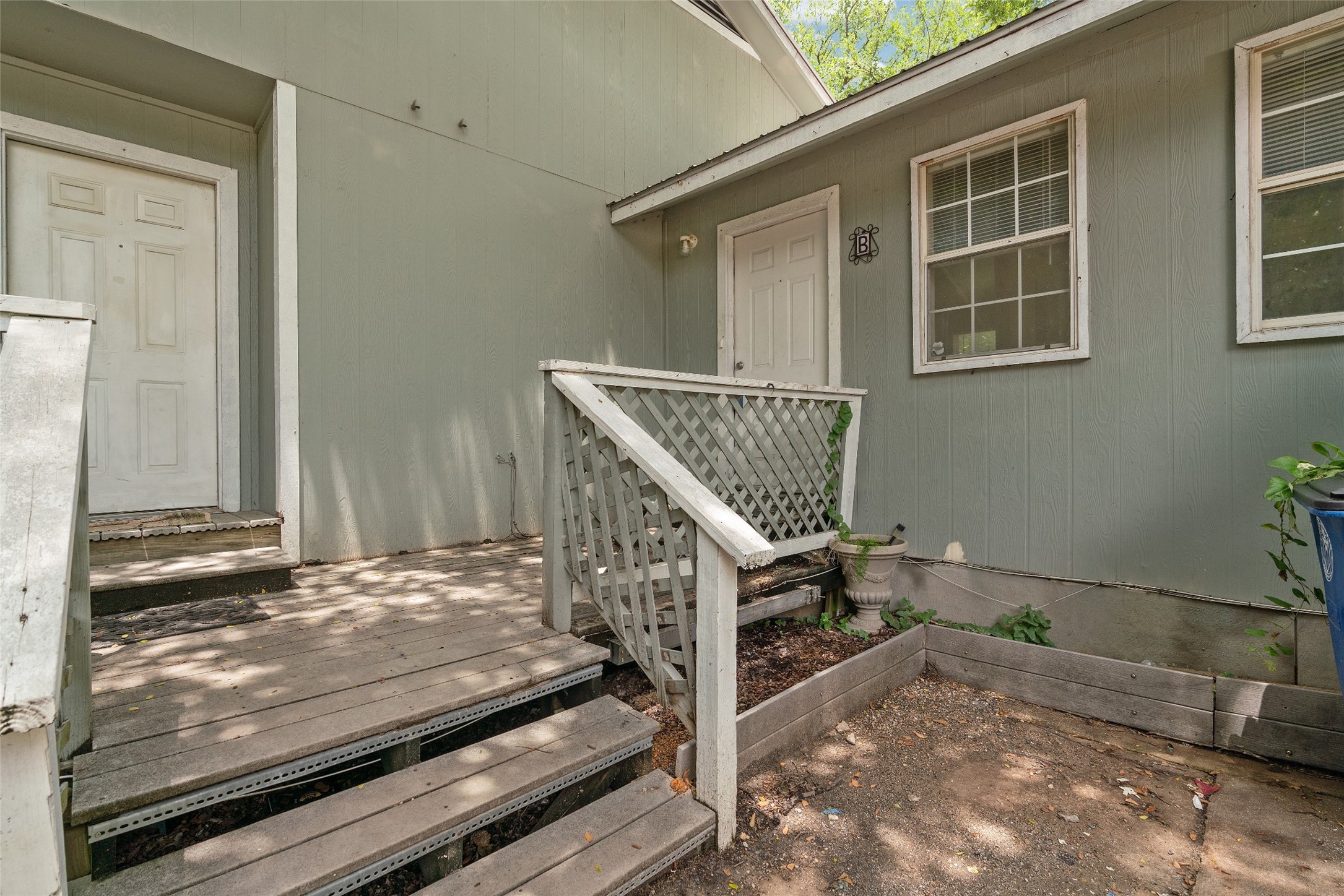 1304 Delano Street, Unit B Austin, TX 78721 - Photo 1 of 1 a view of an entryway door