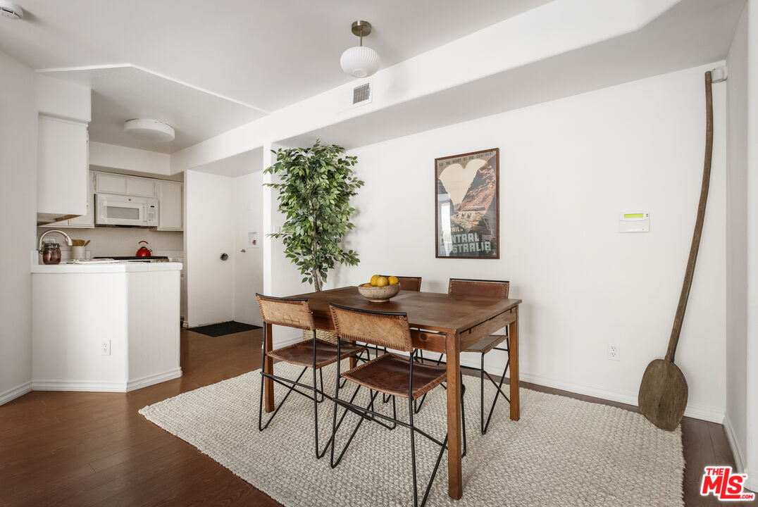 6140 Monterey Road, Unit 312 Los Angeles, CA 90042 - Photo 11 of 39