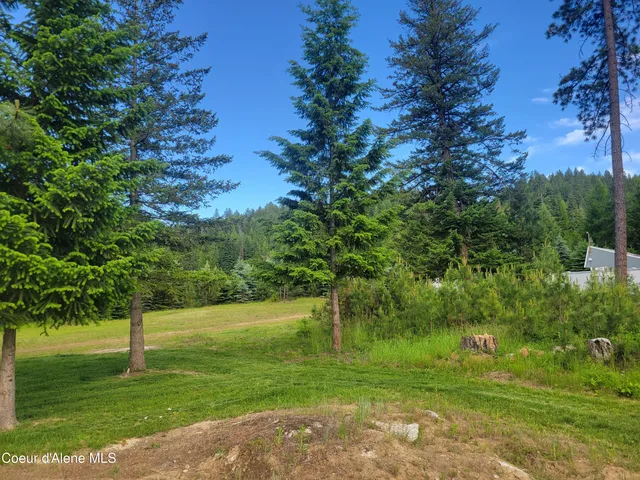 $1,950,000 | 6337 Mc Call Street, Bonners Ferry, ID 83805