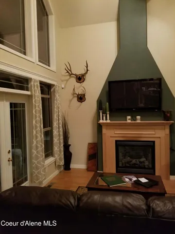 $1,950,000 | 6337 Mc Call Street, Bonners Ferry, ID 83805