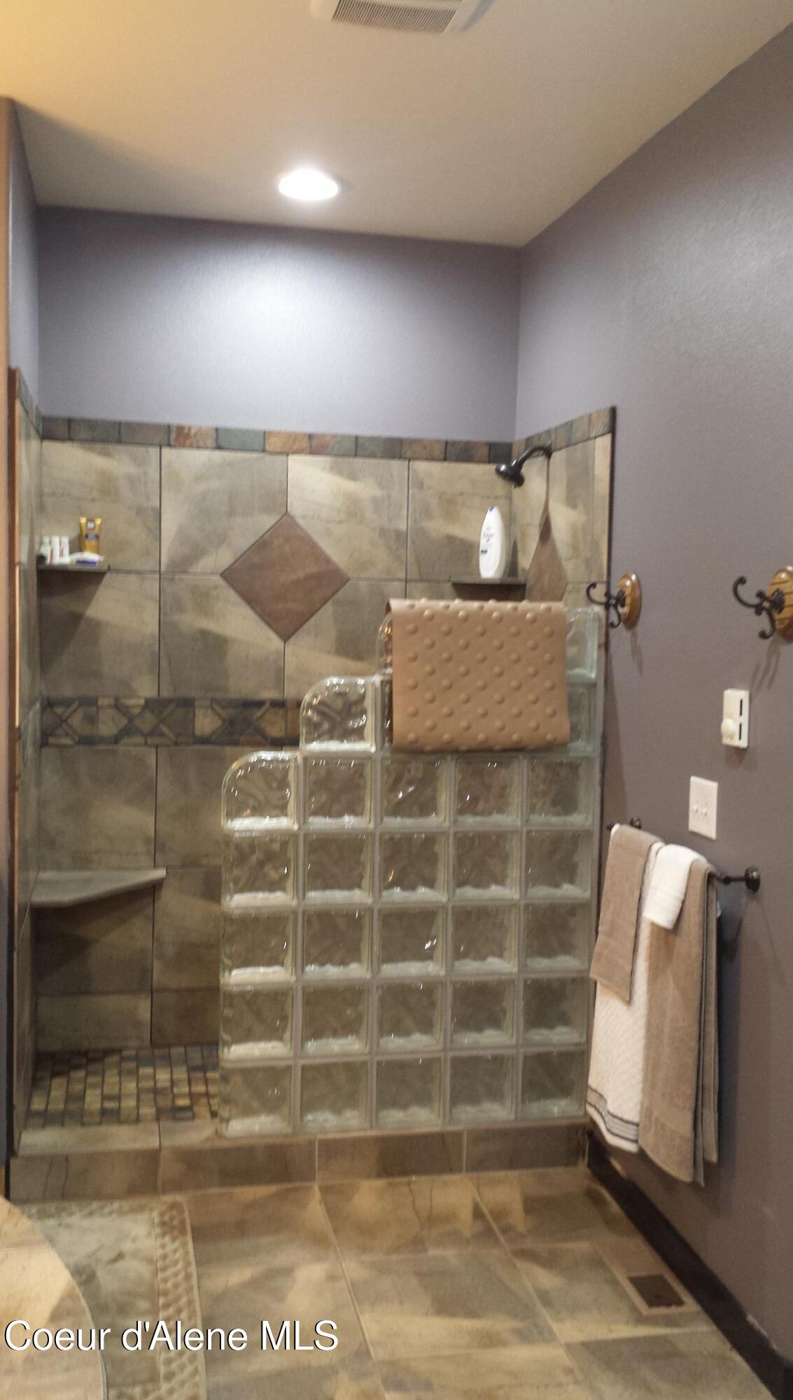 6337 Mc Call Street Bonners Ferry, ID 83805 - Photo 31 of 37 6337 McCall pic 10