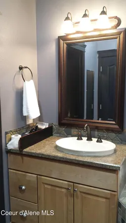 $1,750,000 | 6337 Mc Call Street, Bonners Ferry, ID 83805