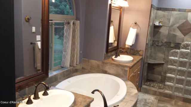 $1,950,000 | 6337 Mc Call Street, Bonners Ferry, ID 83805