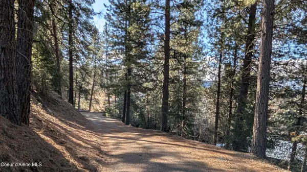 $1,750,000 | 6337 Mc Call Street, Bonners Ferry, ID 83805