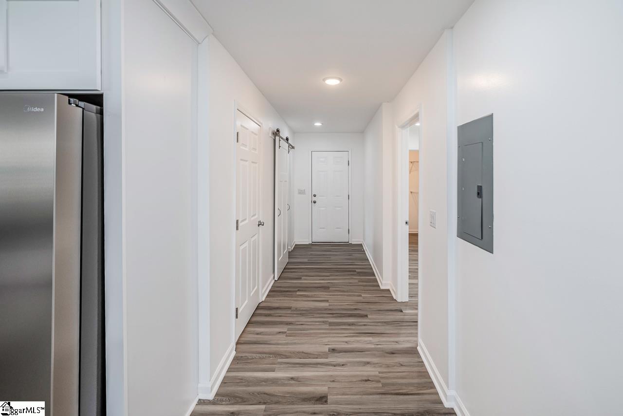 505 Pelham Street Greer, SC 29651 - Photo 17 of 36