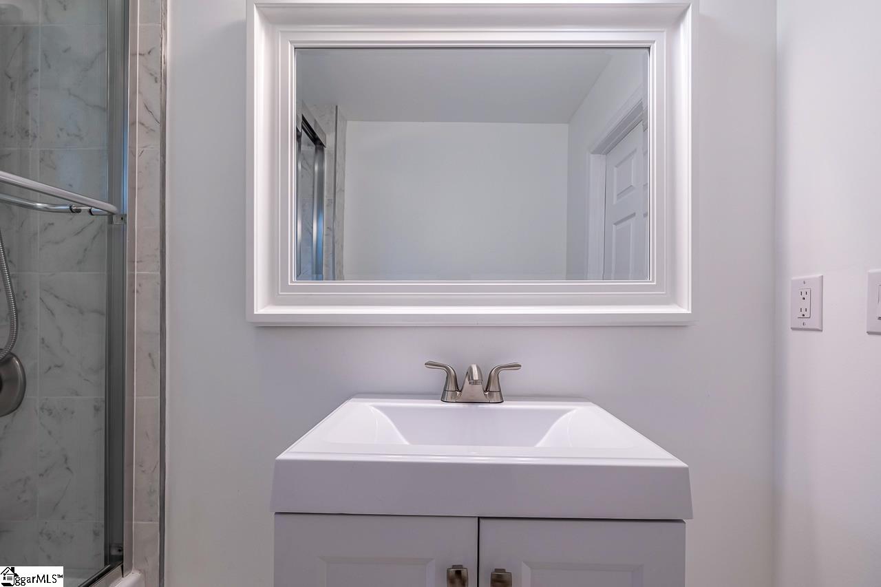 505 Pelham Street Greer, SC 29651 - Photo 30 of 36