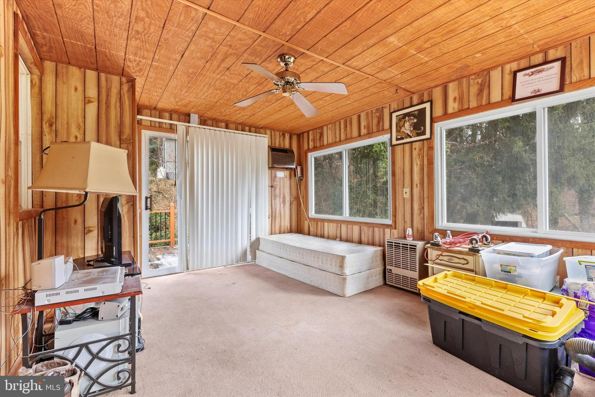 2689 Sheridan Road York, PA 17406 - Photo 11 of 28 a spacious bedroom with a bed and a large window